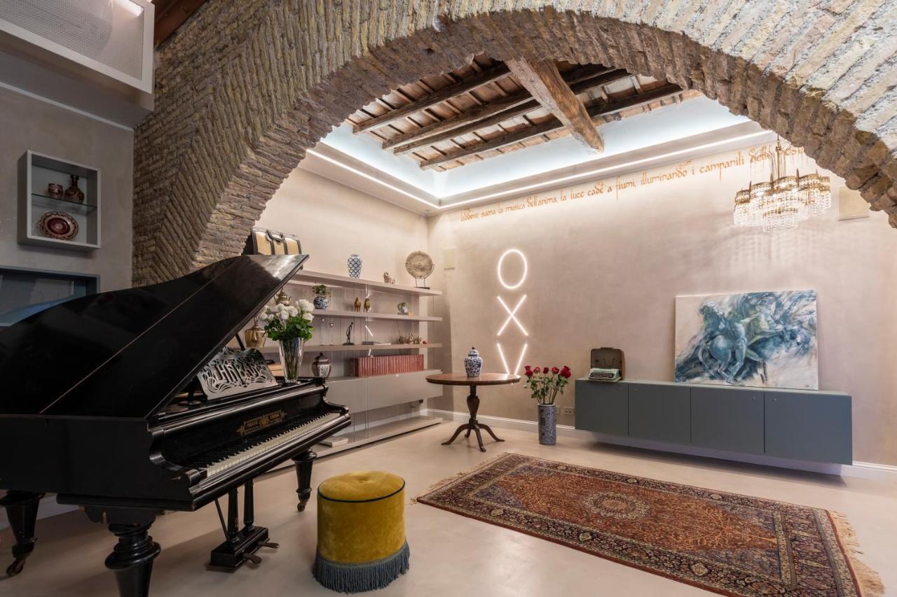 Poēsis Experience 5*