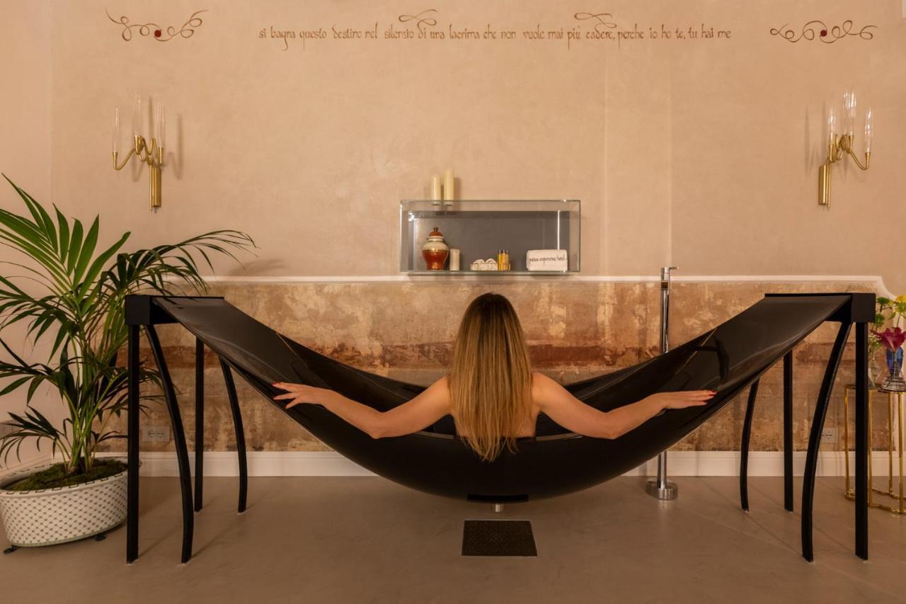 Poēsis Experience 5*