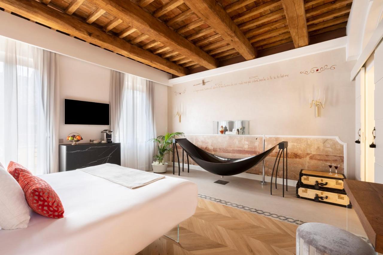 Poēsis Experience 5* Roma